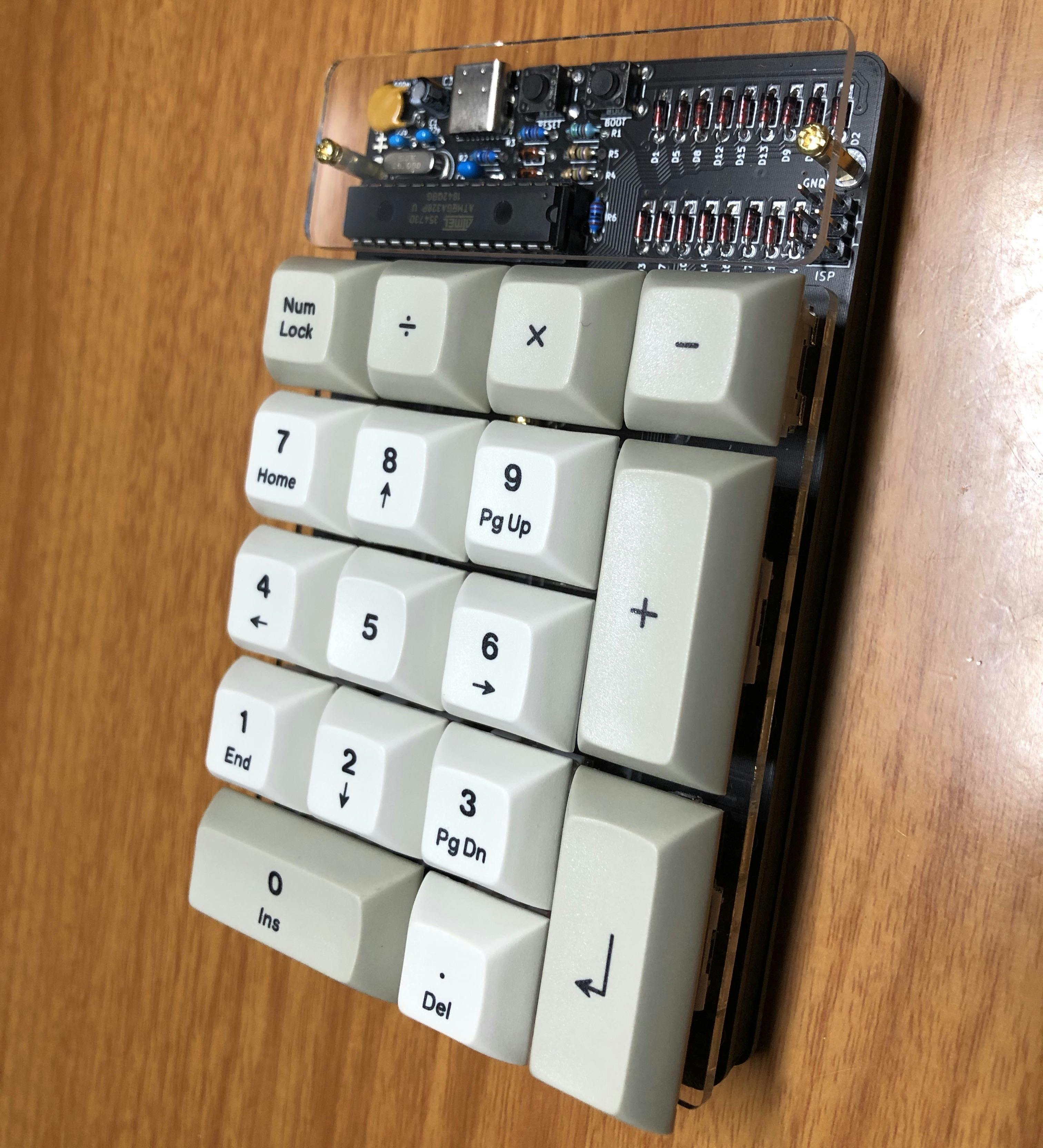 Angle view of numpad with key caps connected